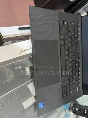 Laptop Dell Precision 5560 32GB Intel Core i7 SSD 512GB