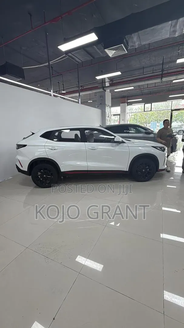 New Changan X5 Plus 1.5 Blue Core FWD 2025 White