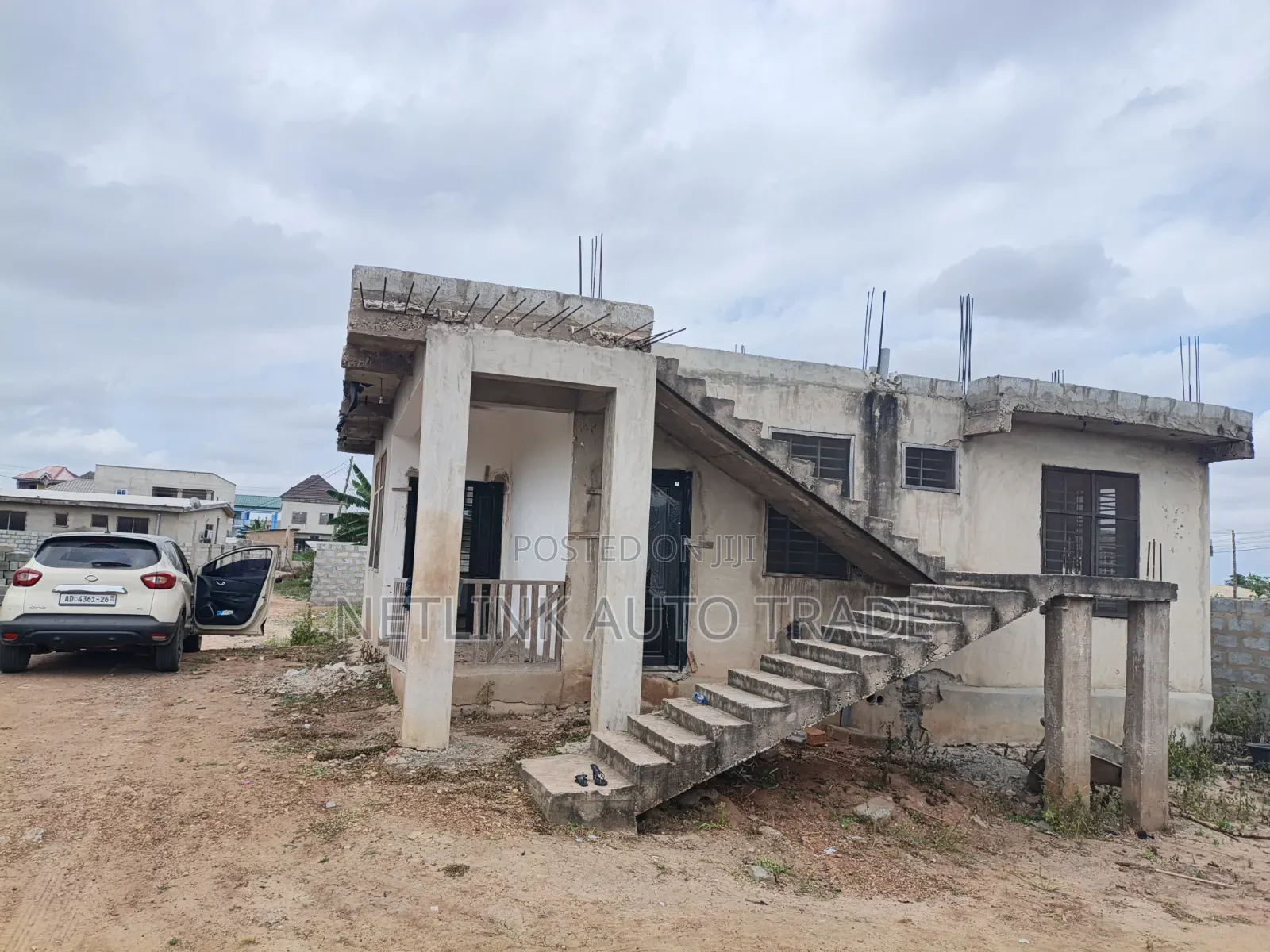 2bdrm House in School Junction for sale