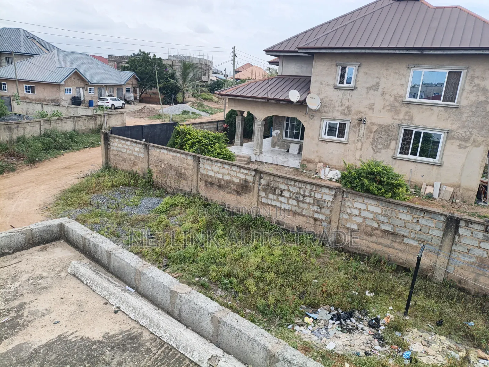 2bdrm House in School Junction for sale