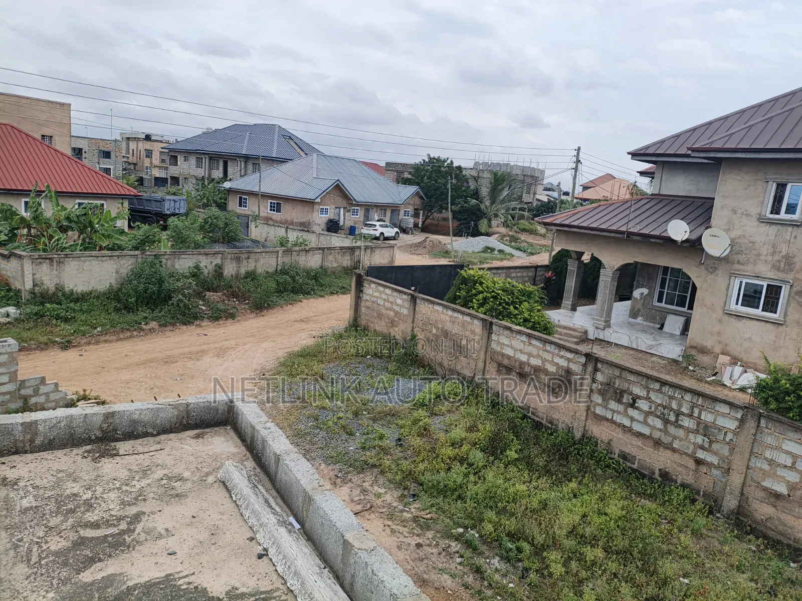 2bdrm House in School Junction for sale