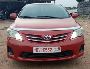 Toyota Corolla 2016 Red
