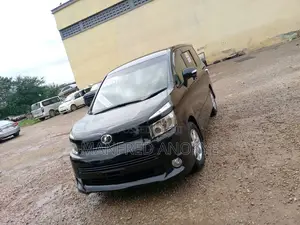 Toyota Voxy 2012 Black