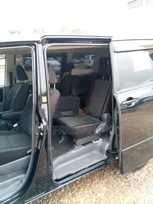 Toyota Voxy 2012 Black