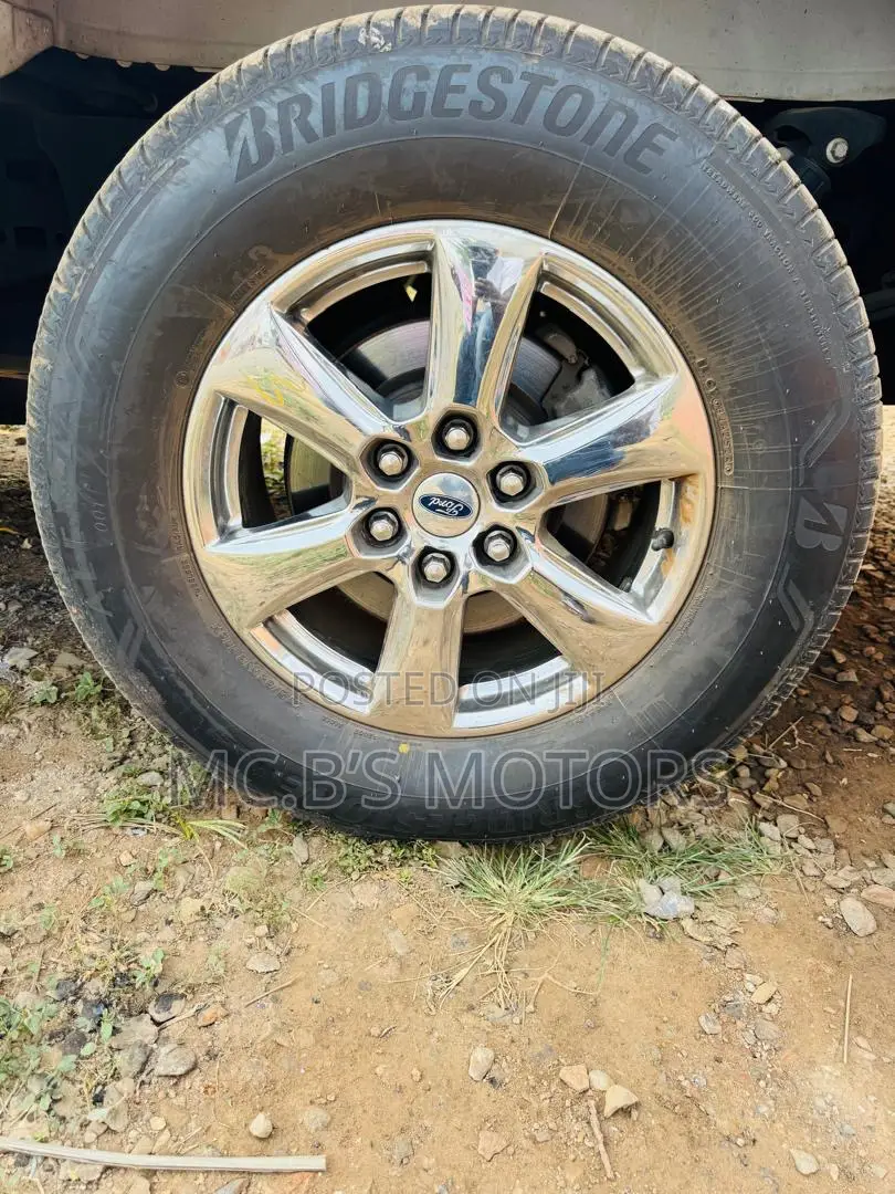 Ford F-150 2019 White
