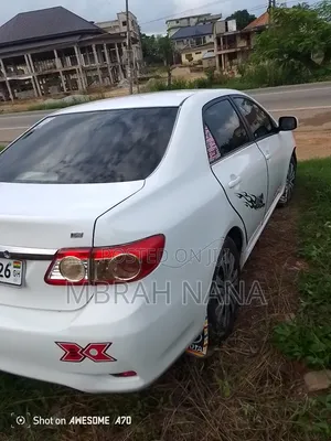 Toyota Corolla 2016 White