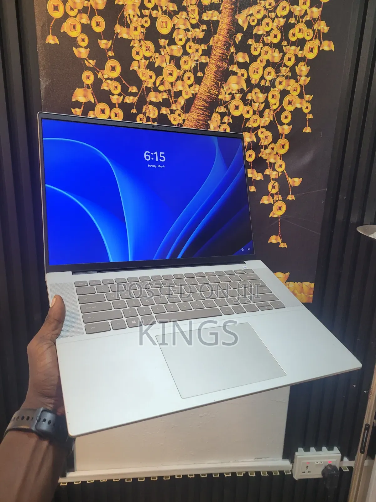 Laptop Dell Inspiron 16 5635 8GB Intel Core i7 SSD 512GB