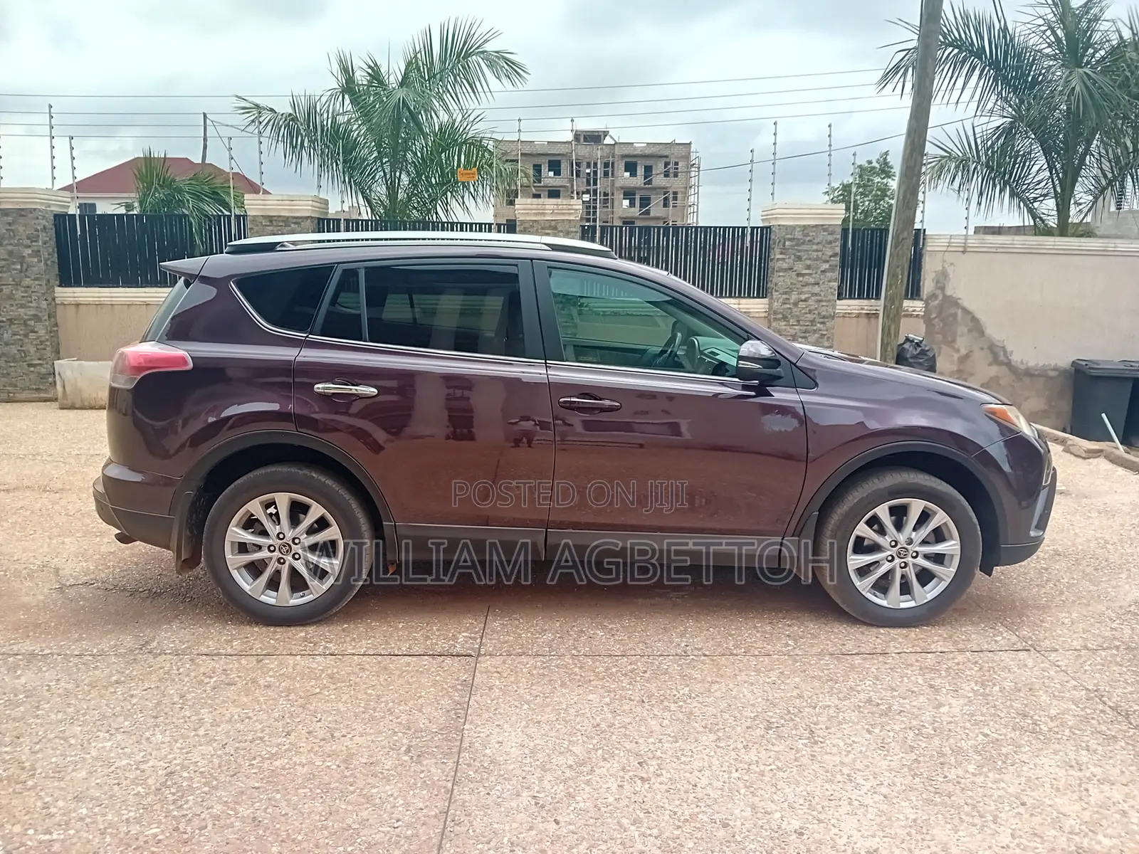 Toyota RAV4 2017 Burgundy