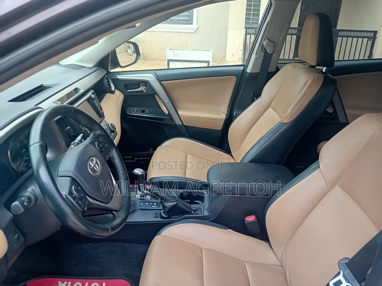 Toyota RAV4 2017 Burgundy