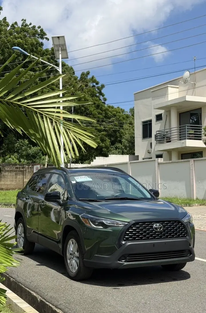Toyota Corolla Cross 2022 Green