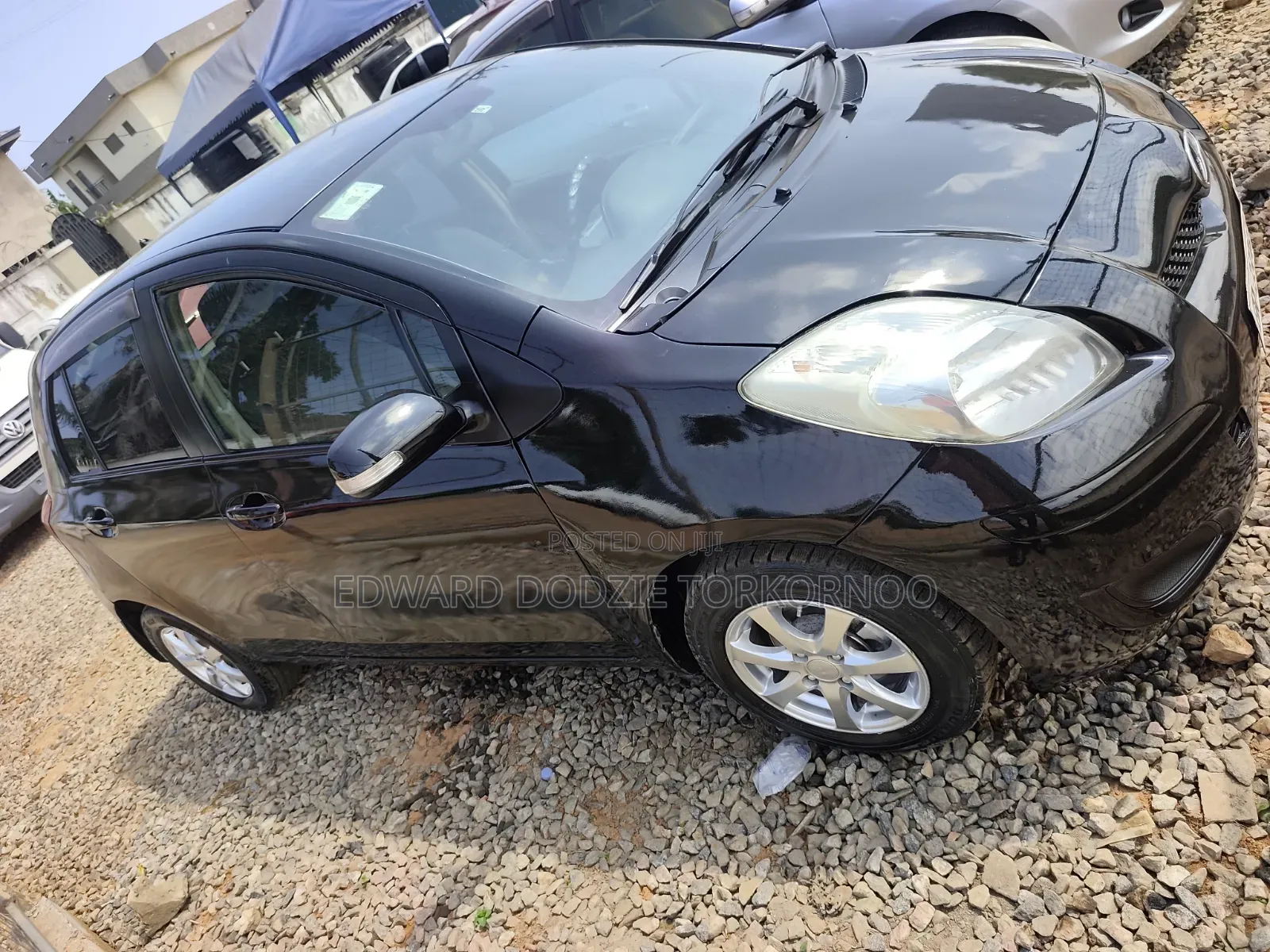 Toyota Vitz 2010 Black