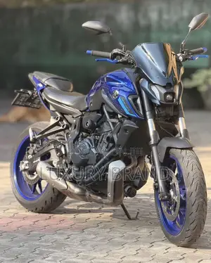 Yamaha 2023 Blue