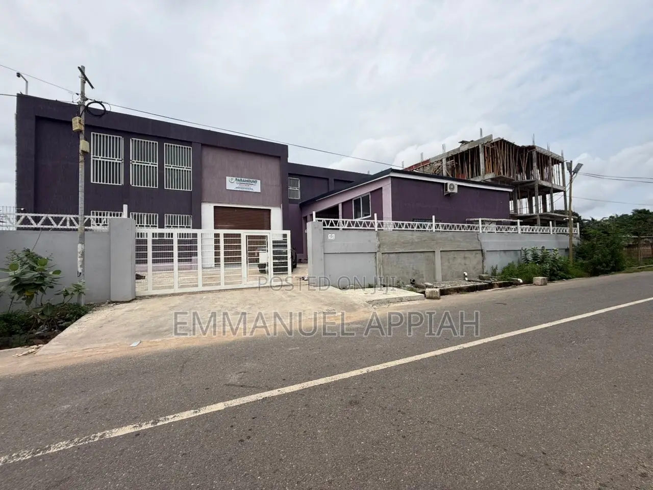 400sqm Warehouse for Rent at Tesano