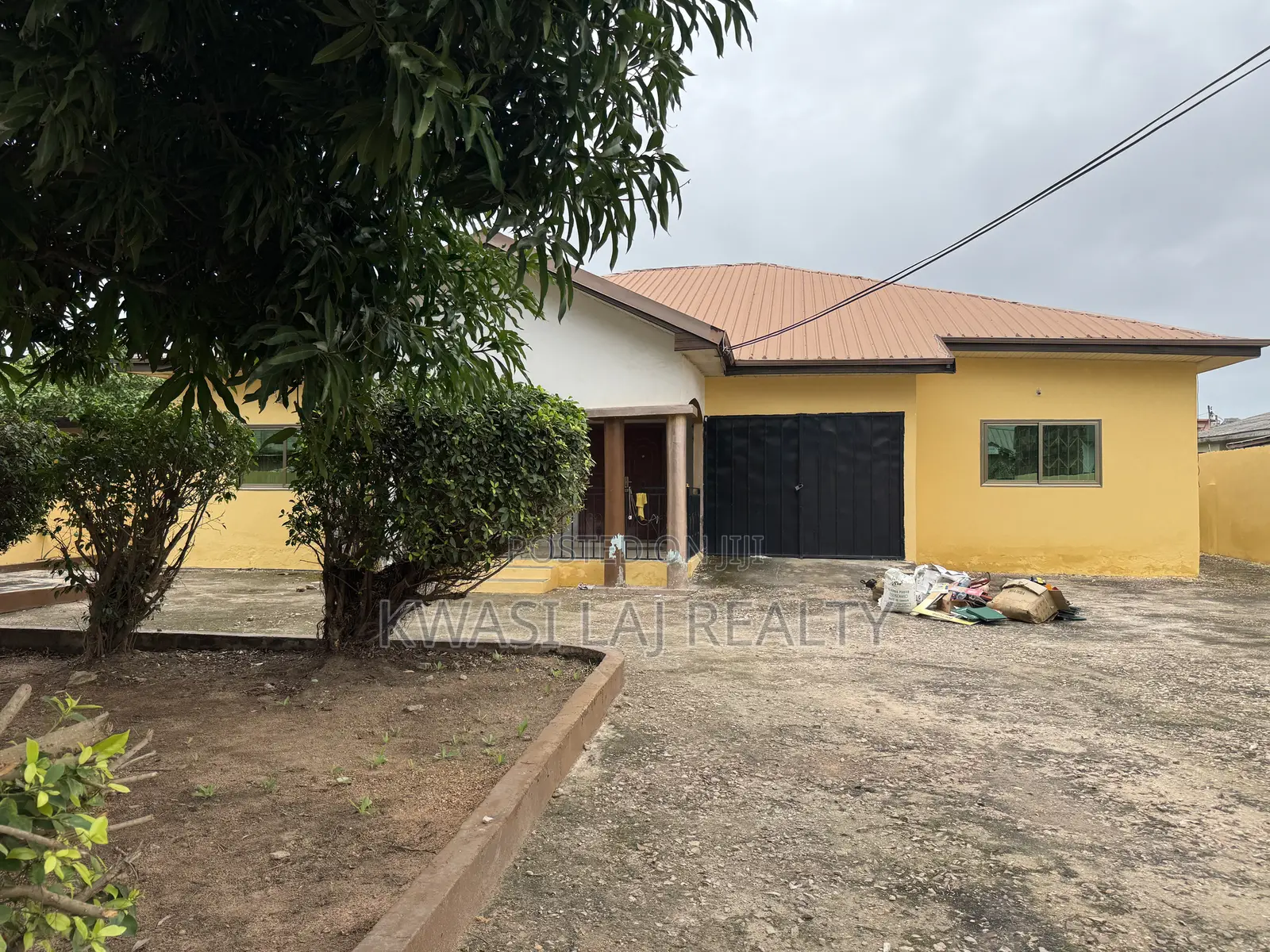 4bdrm House in Scc Around Westhills, Weija for rent