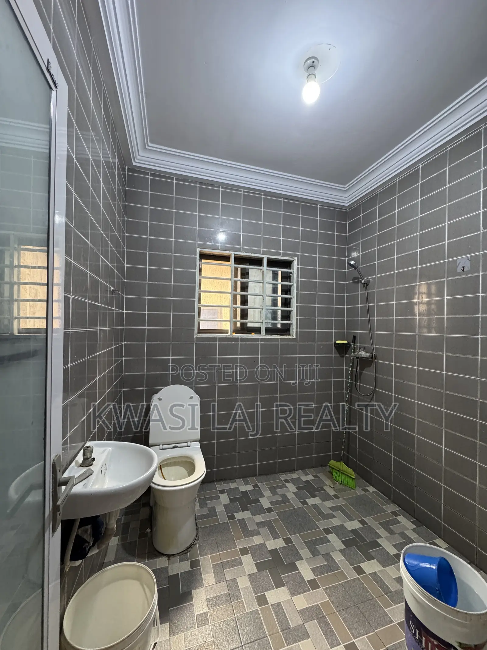 1bdrm Apartment in New Bortianor, Weija for rent