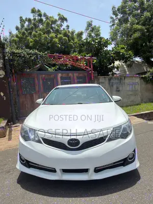 Toyota Camry 2014 White