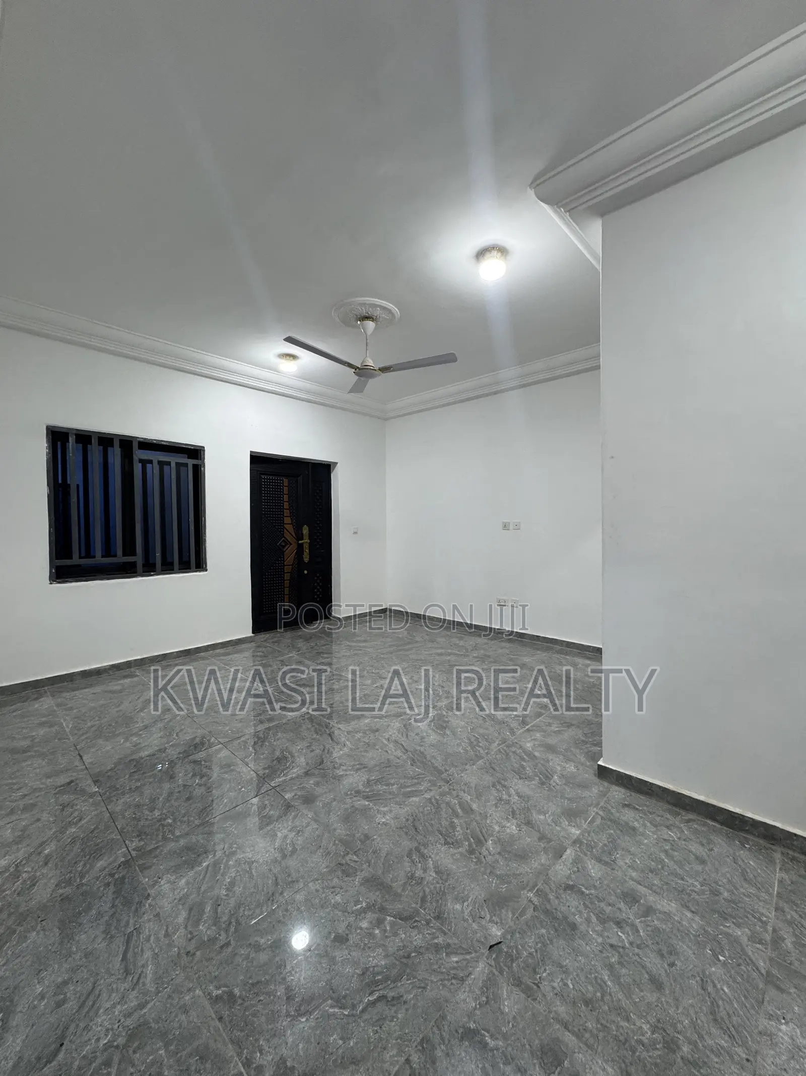 2bdrm Apartment in Whitecross, Weija for rent