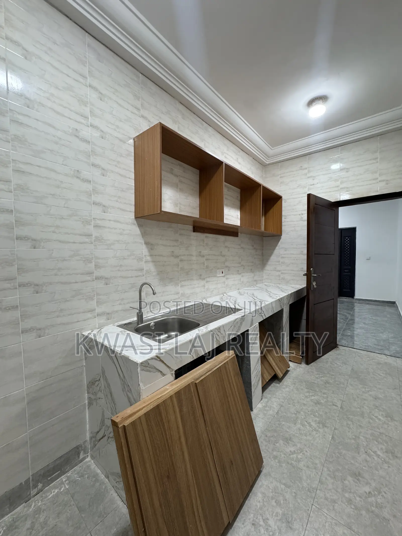 2bdrm Apartment in Whitecross, Weija for rent