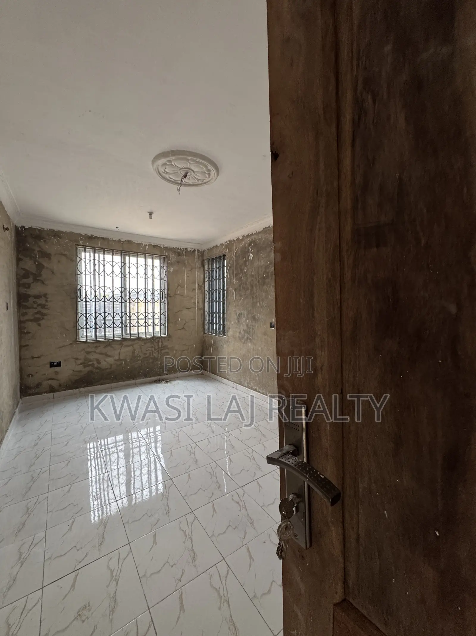 2bdrm Apartment in Whitecross, Weija for rent