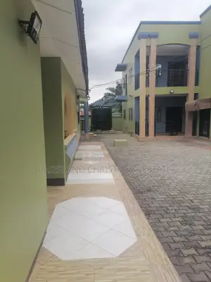 6bdrm Mansion in Lasisi And Christ, Amasaman for rent