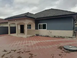 3bdrm House in Lasisi And Christ, Amasaman for rent