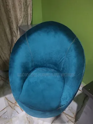 Studio Chairs