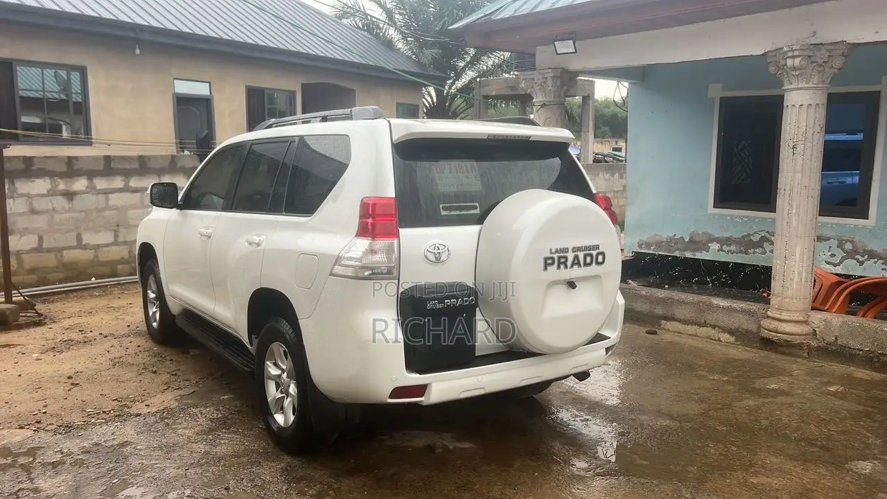 Toyota Land Cruiser Prado 4.0 Petrol TX-L 2013 White