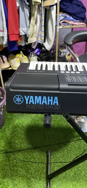 Yamaha Keyboard