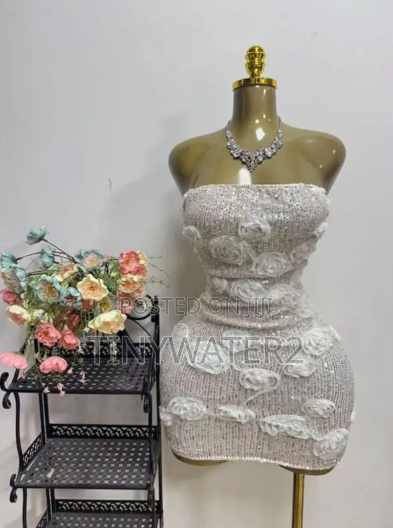 Women' Luxury Outfit !