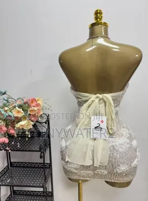 Women' Luxury Outfit !