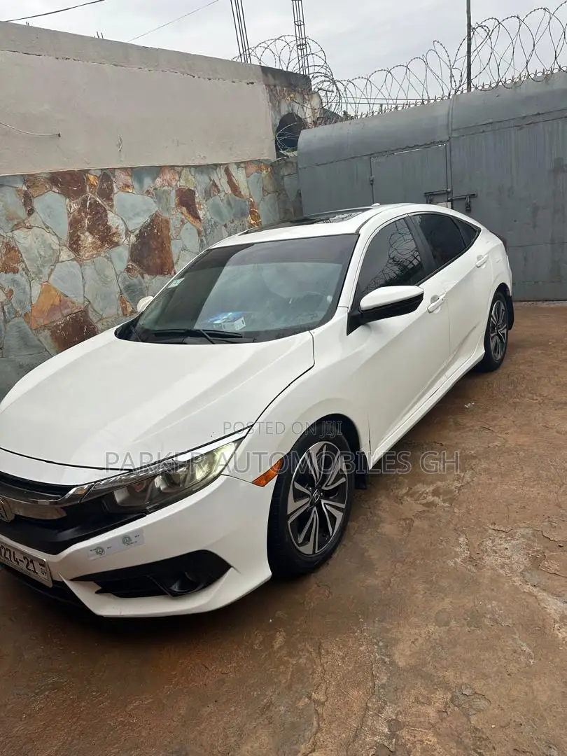 Honda Civic EX 4dr Sedan (2.0L 4cyl) 2017 White
