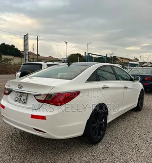 Hyundai Sonata 2012 White