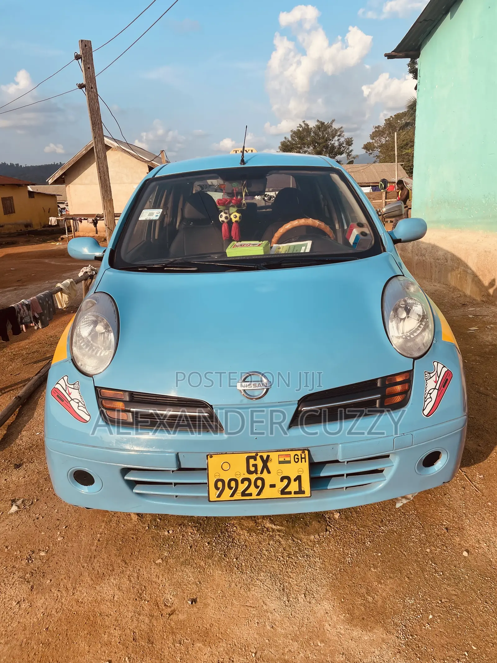 Nissan Micra 2010 Blue