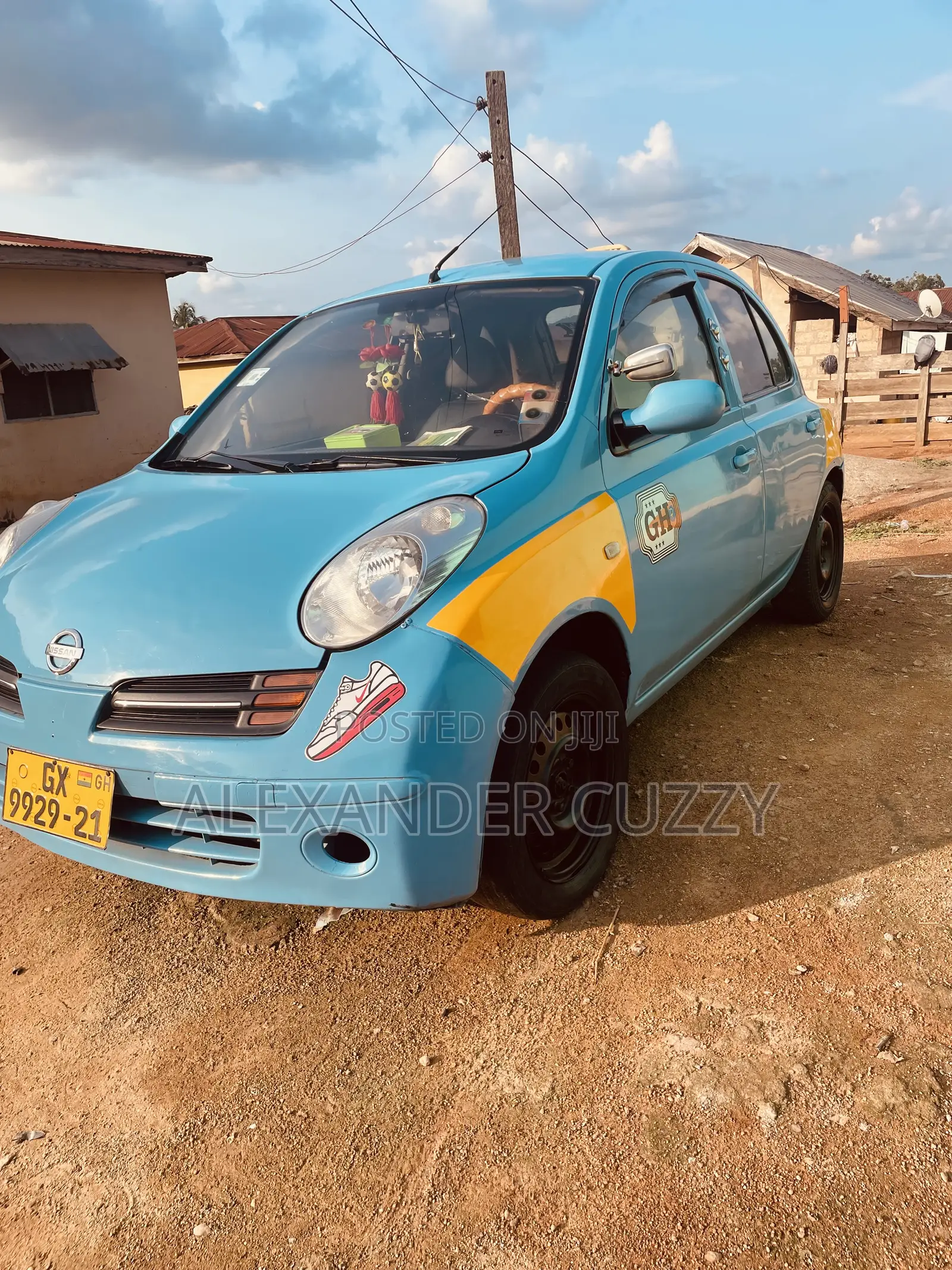 Nissan Micra 2010 Blue