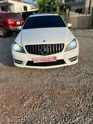 Mercedes-Benz C250 2014 White