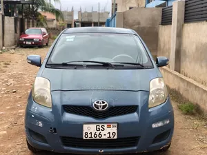 Toyota Vitz 2012 Blue