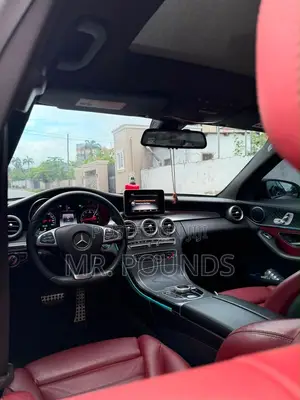 Mercedes-Benz C300 2017 White