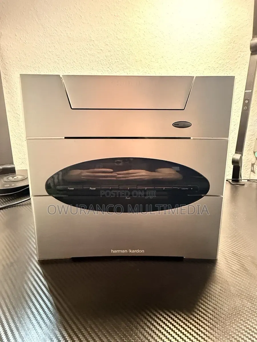 Vintage Harman Kardon Festival-500 Hi-Fi With Pair of Speakers