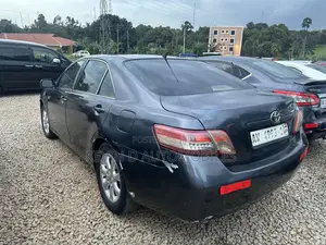 Toyota Camry 2.4 LE 2008 Gray