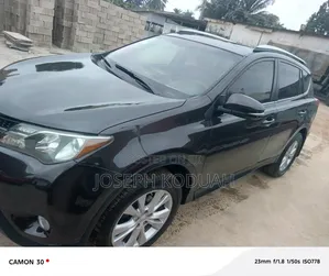 Toyota RAV4 2013