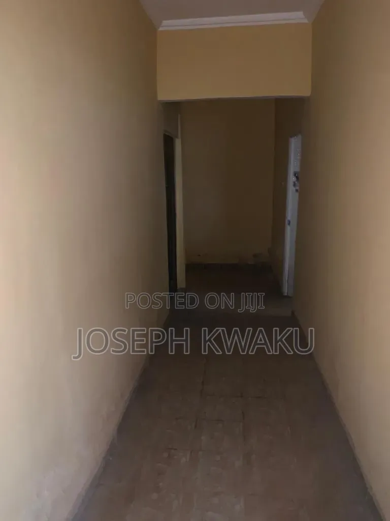 5bdrm House in Hatso Atomic, Boundary Road Area for sale