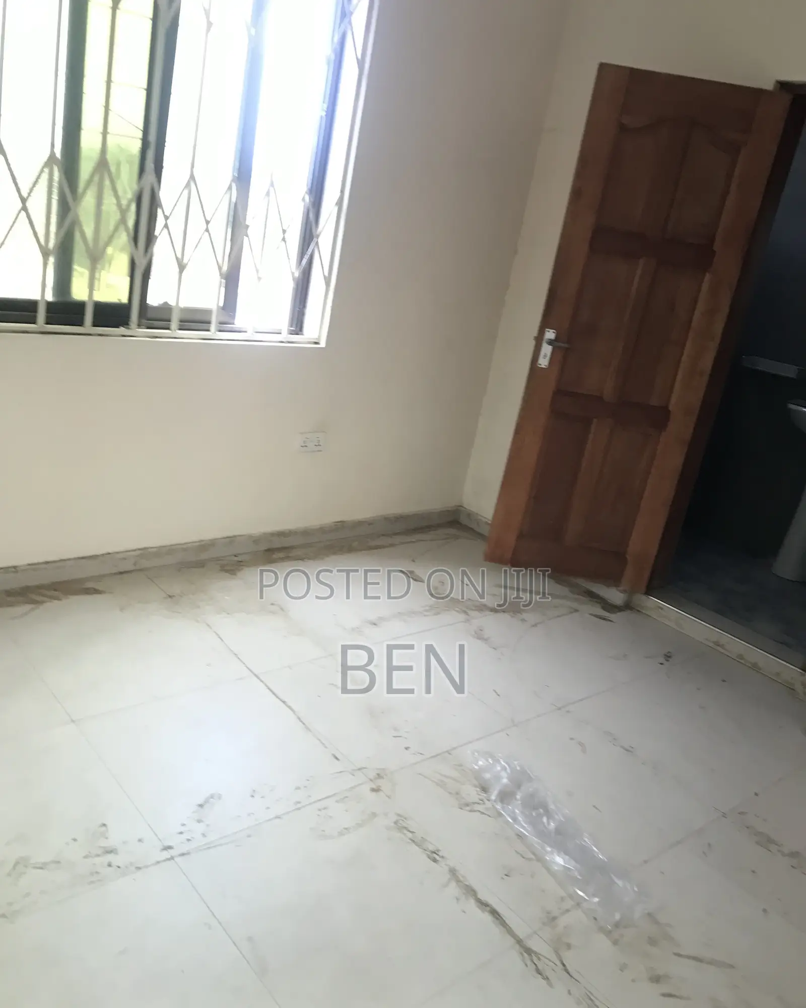 3bdrm Apartment in New Achimota Azuma, Mile 7 for rent