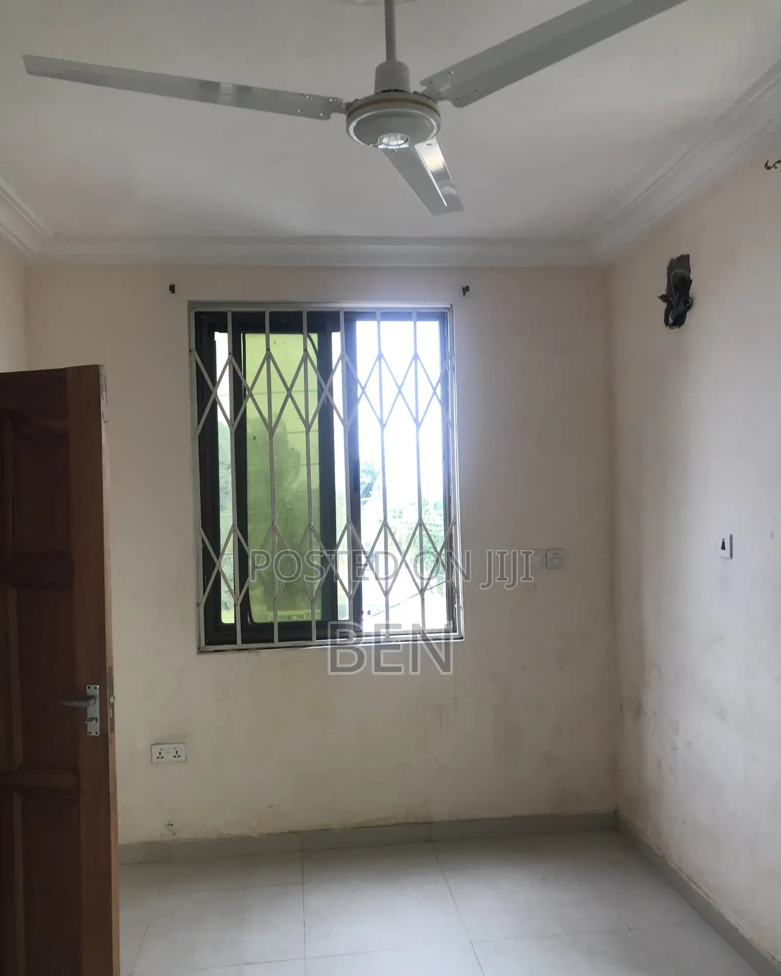 3bdrm Apartment in New Achimota Azuma, Mile 7 for rent