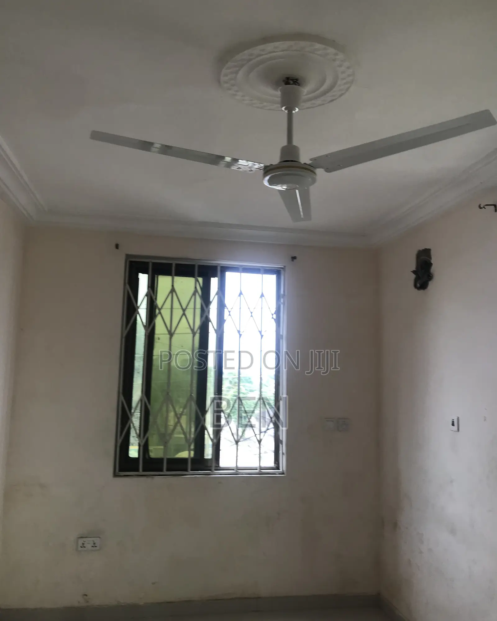 3bdrm Apartment in New Achimota Azuma, Mile 7 for rent