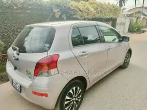 Toyota Vitz 1.3 AWD 3dr 2010
