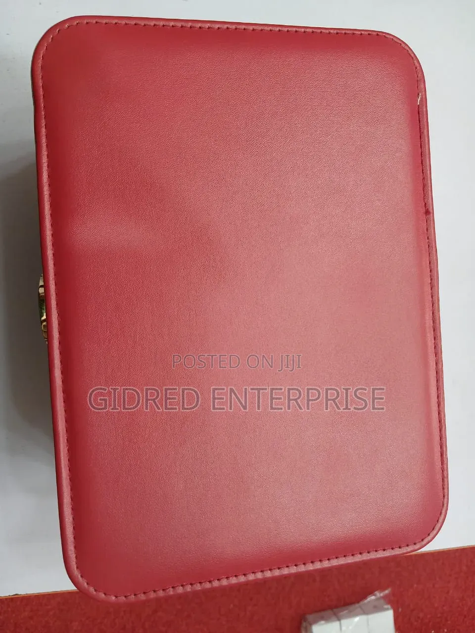 Wholesale and Retail of Quality Jewelry Organizer
