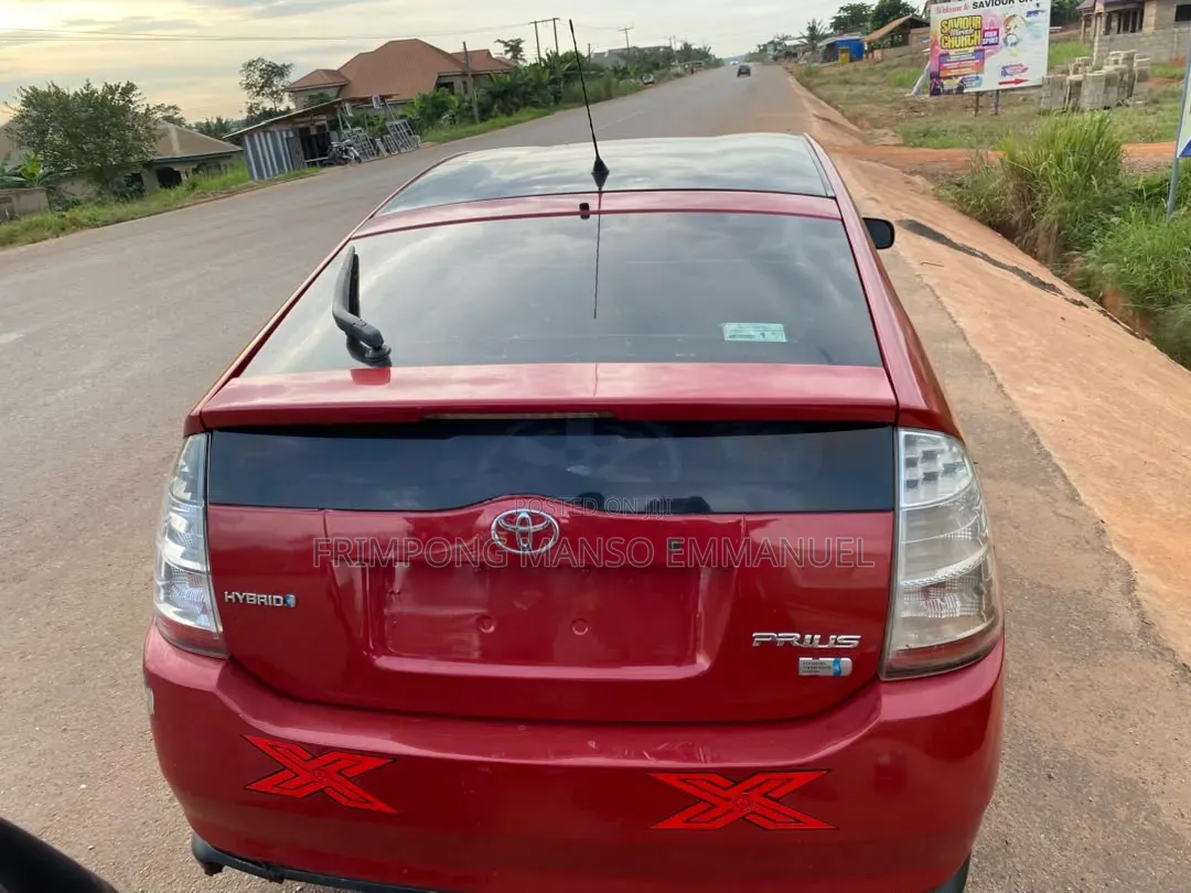 Toyota Prius 2006 Red
