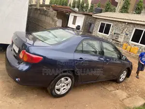 Toyota Corolla 2010 Blue