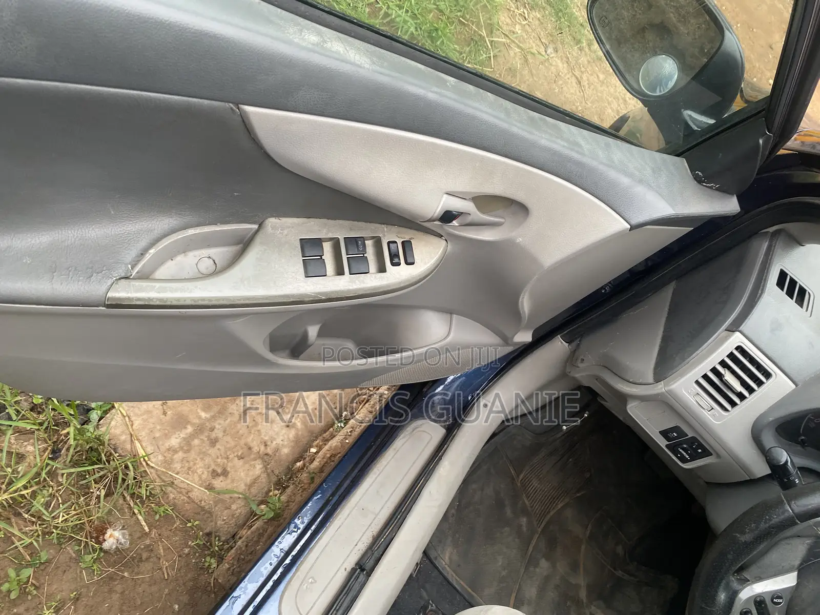 Toyota Corolla 2010 Blue