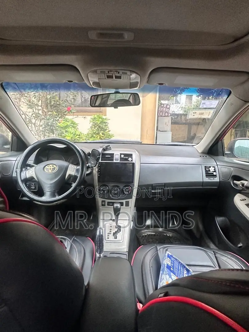 Toyota Corolla 2010 Red